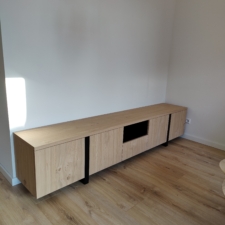 Eiken tv-meubel 250x50x45cm