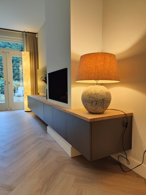 TV-meubel als haardombouw